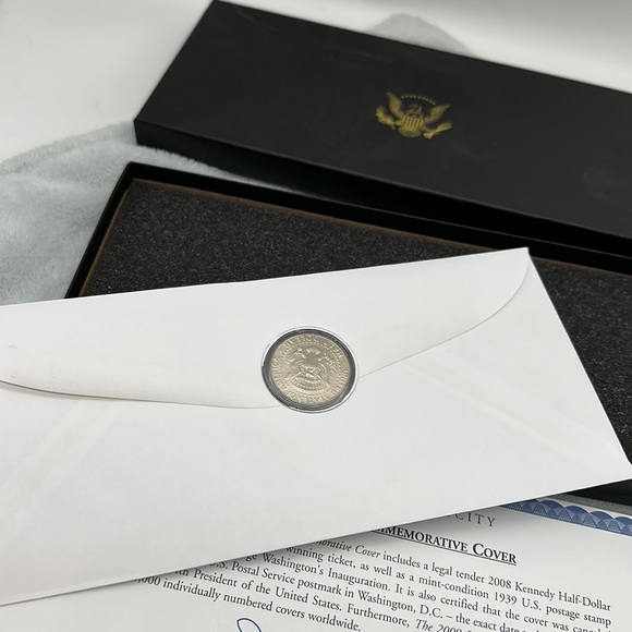 Barack Obama Commemorative Limited Edition Cover Coin & Stamp - Picture 5 of 8